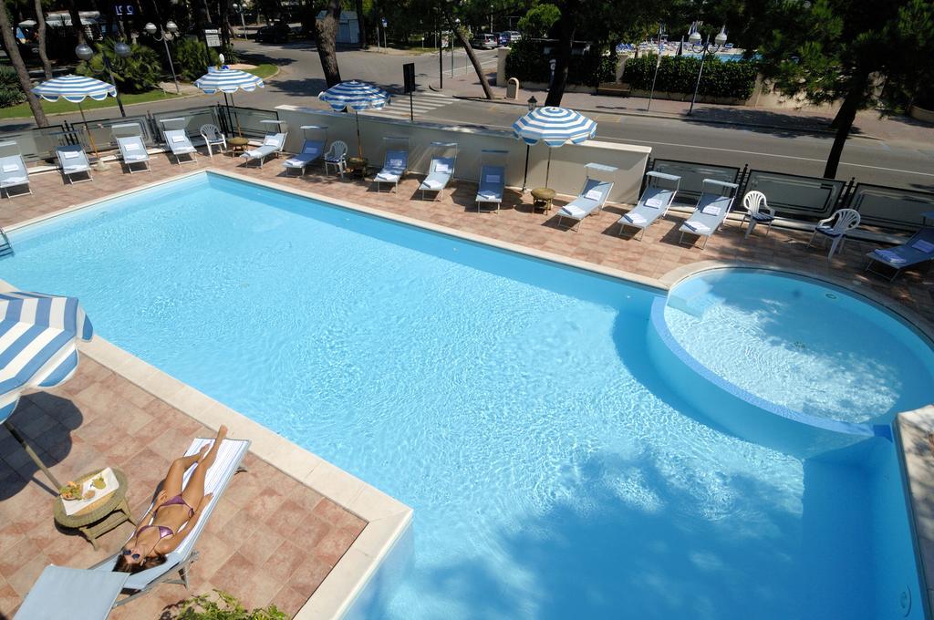 Hotel Imperiale Milano Marittima Exteriér fotografie